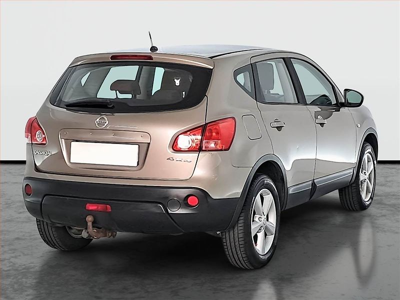 Nissan Qashqai (2008) 2.0, Automat, Navi, Tempomat - fotka 5 z 18