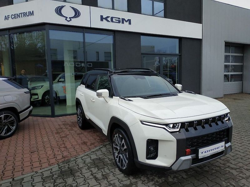 SsangYong Torres 1.5 PREMIUM 4WD AT, SKLADEM - fotka 3 z 31