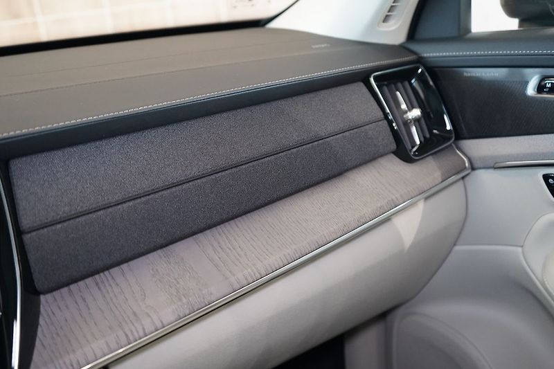 Volvo XC90 B5 PLUS Bright, Vzduch, 360° - fotka 41 z 50