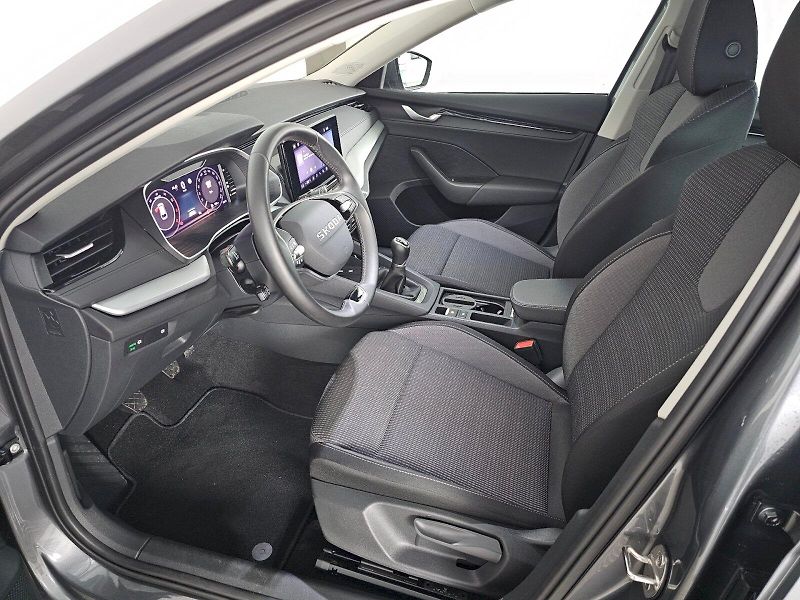Škoda Octavia (2025) 1.5TSI 110KW 130LET - fotka 6 z 30
