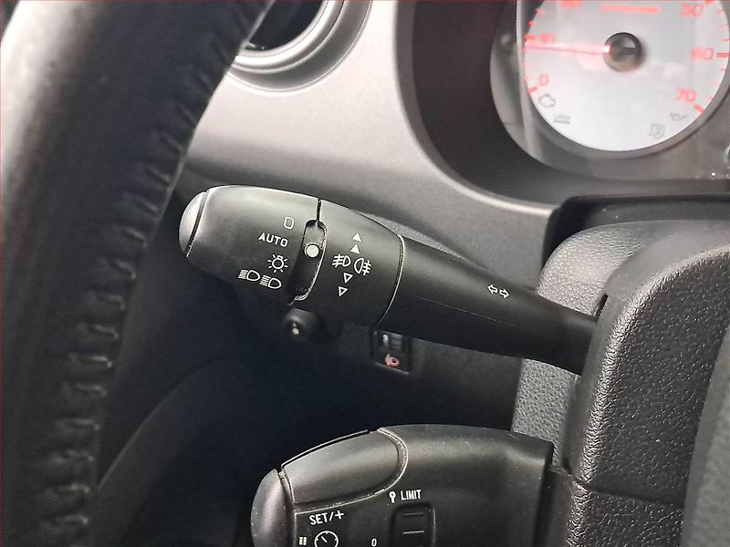 Citroën Berlingo (2015) Selection 1.6 BlueHDi, 5Míst - fotka 16 z 21