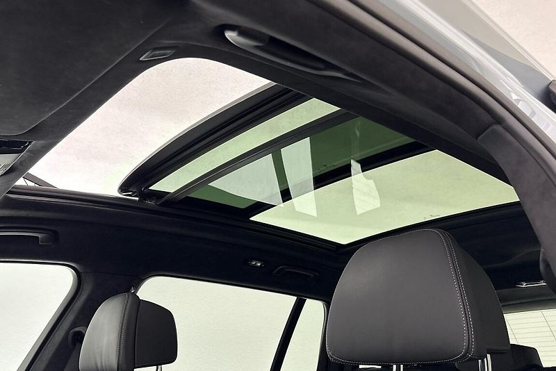 BMW X7 xDrive40d - fotka 27 z 30