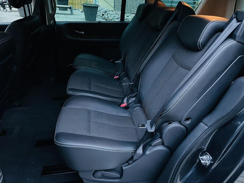 Renault Grand Espace 2.0dCi MANUÁL VÝHŘEV SENZORY - fotka 28 z 38