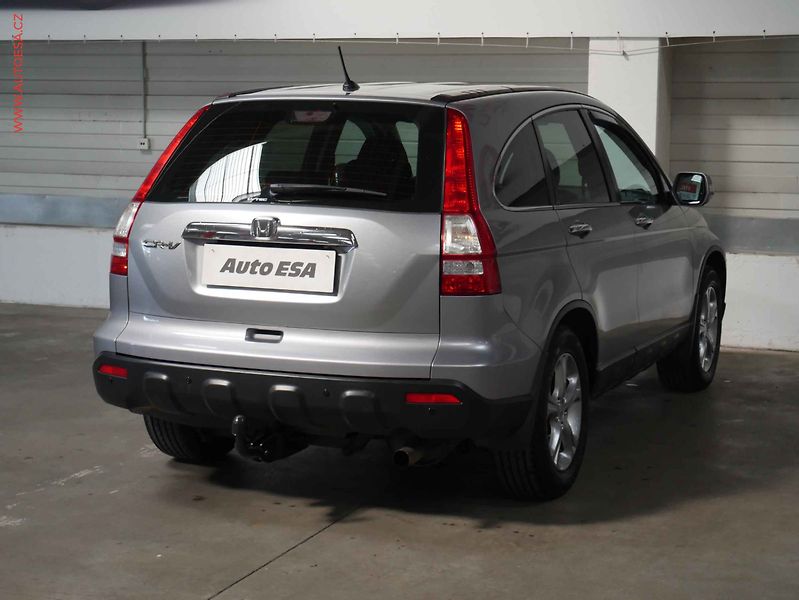 Honda CR-V (2007) 2.0 i 4x4, autoAC - fotka 6 z 17