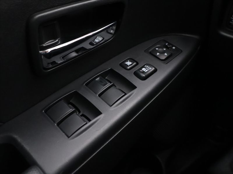 Mitsubishi ASX 2,0 I 110KW CZ 22TIS.KM 1.MAJ - fotka 16 z 32