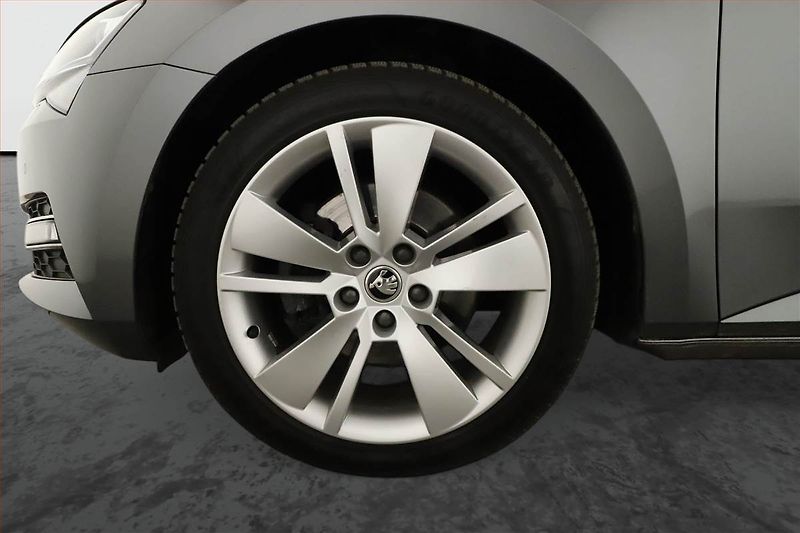 Škoda Superb (2022) Style 2.0 TDI - fotka 14 z 20