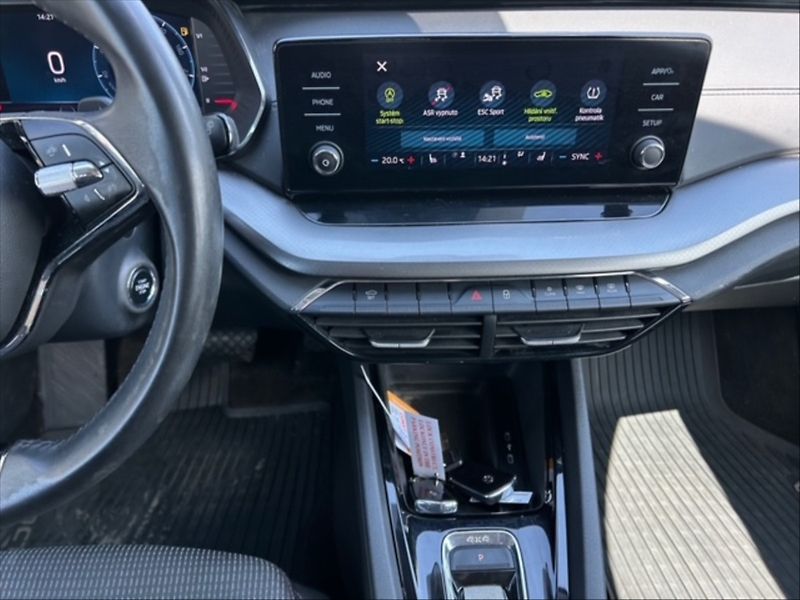 Škoda Octavia 2,0 TDI 110 4x4 Ambition DSG - fotka 10 z 11