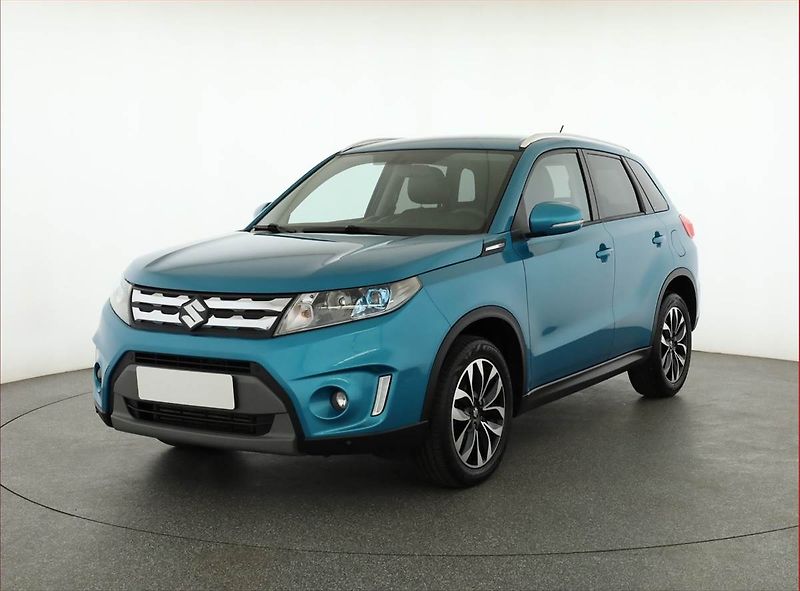 Suzuki Vitara (2017) 1.6 DDiS, Kůže, Navi, Tempomat - fotka 2 z 19