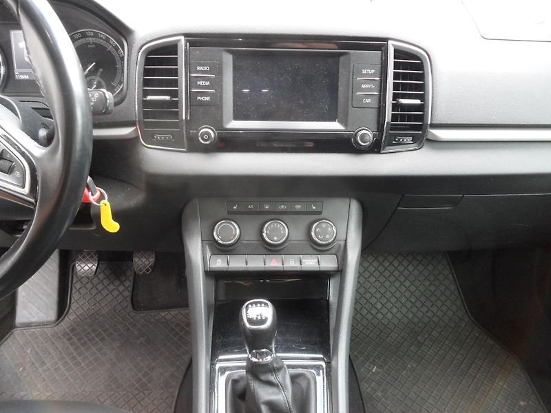 Škoda Karoq (2018) KAROQ 1.5 TSI - fotka 9 z 19