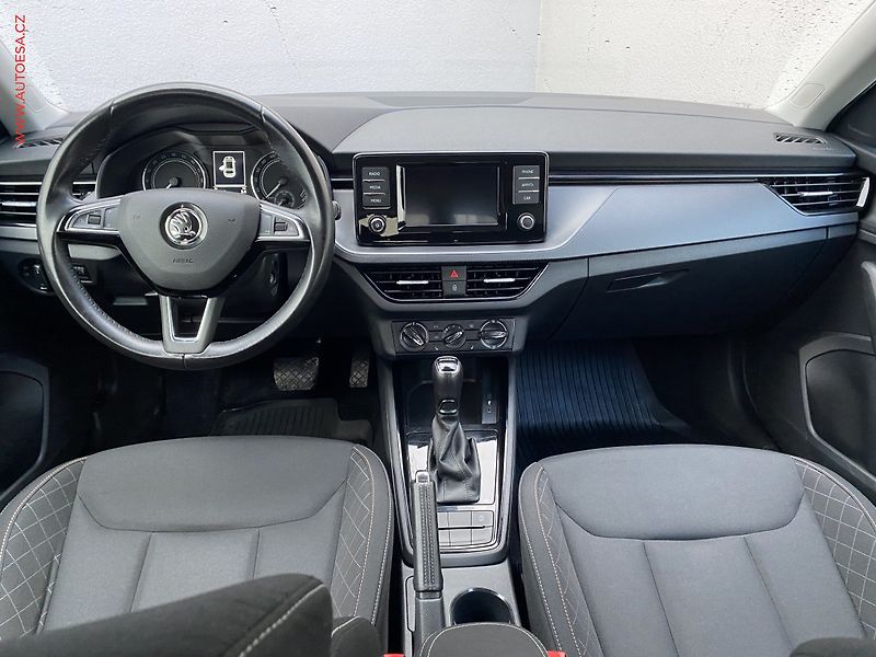 Škoda Scala (2020) 1.6 TDi, Ambition, DSG, LED - fotka 8 z 18