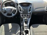 Ford Focus (2011) 1.6i, AC, park.asist - náhled 8