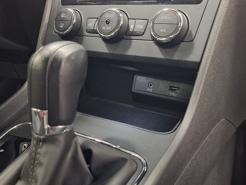 Seat Leon (2020) 1.5 TGI AUT 2020 | Záruka - fotka 30 z 54