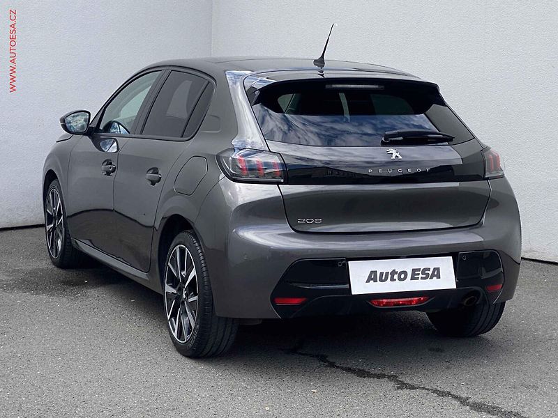 Peugeot 208 (2020) 1.2 PT, Allure, LED, panor - fotka 6 z 18