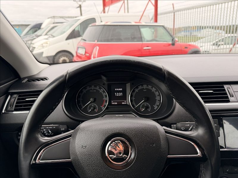 Škoda Octavia 2,0 TDI 110kW 6KVALT - fotka 11 z 32