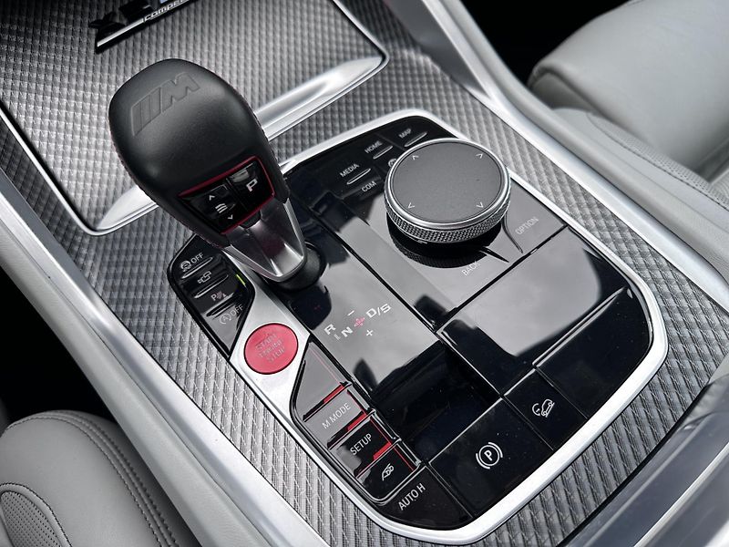 BMW X5 M Competition - fotka 26 z 31