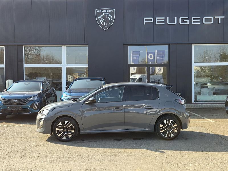 Peugeot 208 (2025)  Hybrid e-DCS 110 ALLURE - fotka 2 z 28