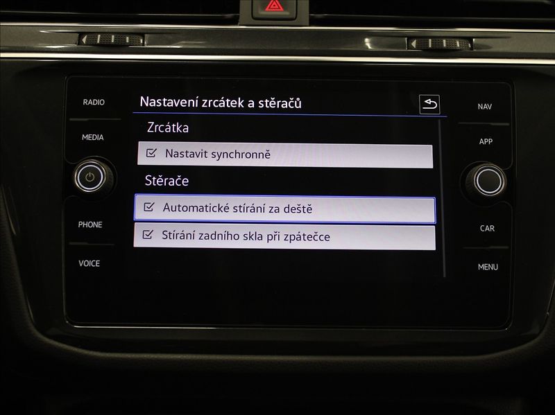 Volkswagen Tiguan Allspace 1,5 TSi 110kW DSG Life 1.maj. - fotka 11 z 23