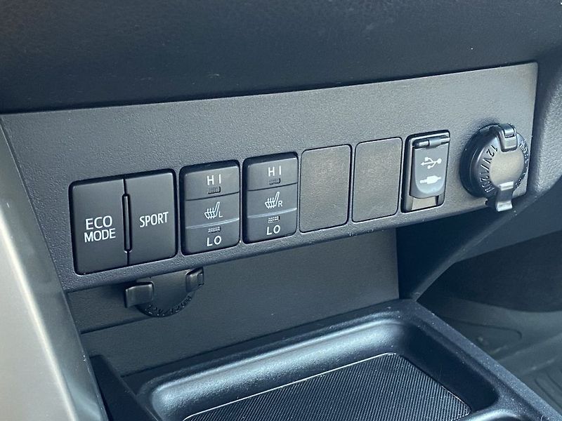 Toyota RAV4 2.2D, ČR, Premium, 4x4, navi - fotka 25 z 34
