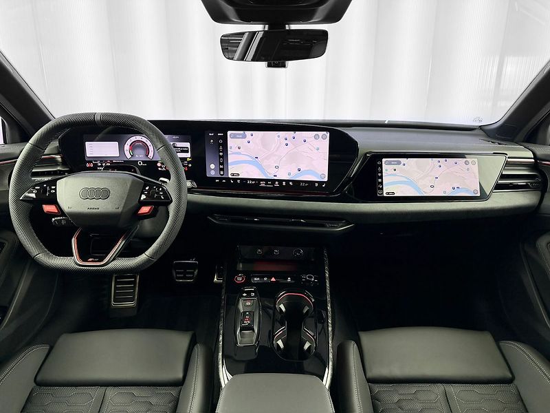 Audi RS 5 AVANT 470KW QUATTRO, 285 KM/H, - fotka 7 z 36