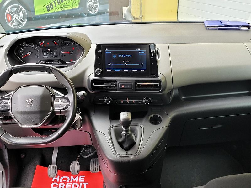 Peugeot Rifter 1,5 B-HDi 96kW,1.majitel,CZ - fotka 28 z 37