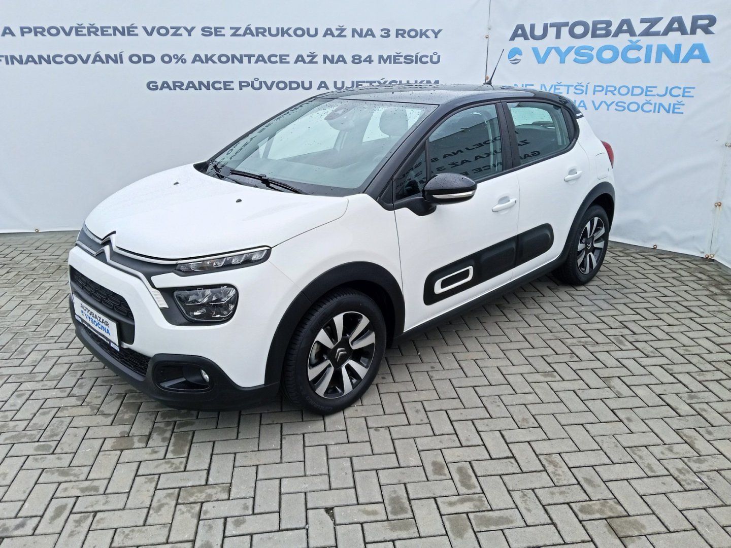Citroën C3 Shine! 1.2PT 81kW! Full LED!