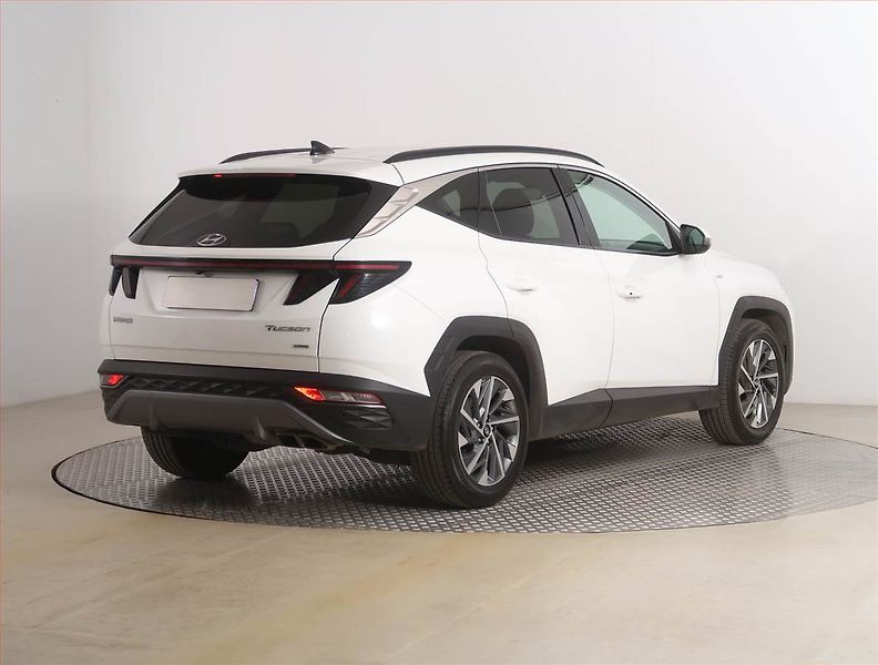 Hyundai Tucson (2021) 1.6 CRDi 48V MHEV - fotka 5 z 20
