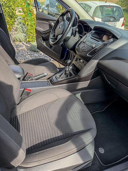 Ford Focus (2016) Ford Focus kombi 1.5 TDCi  - fotka 7 z 8
