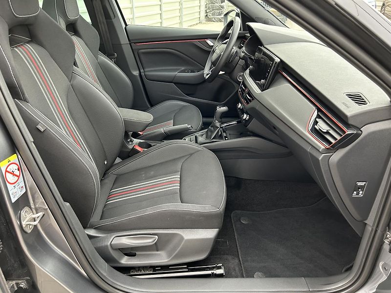Škoda Kamiq 1.0 TSI Monte Carlo - fotka 26 z 30