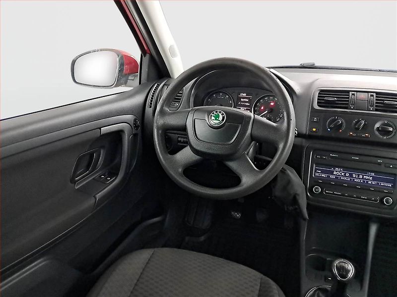 Škoda Fabia (2011) 1.2 TSI, nová STK, Tažné - fotka 7 z 13