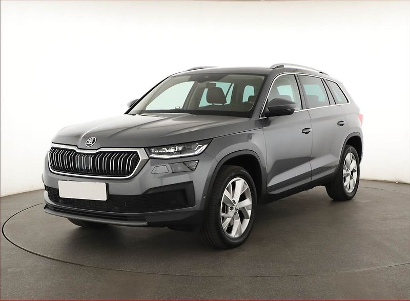 Škoda Kodiaq (2023) 2.0 TDI - fotka 2 z 27