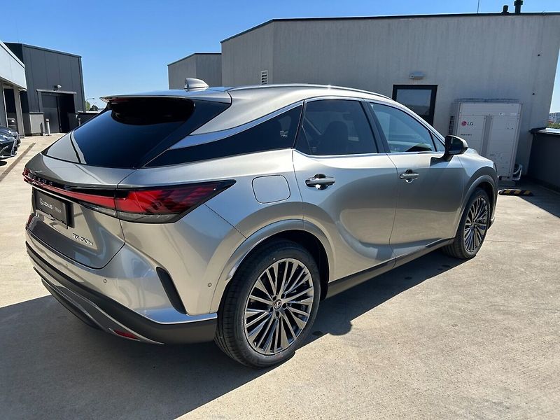 Lexus RX 450h+ 2.5 PHEV LUXURY PANORAMI - fotka 6 z 15