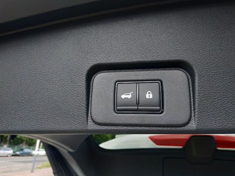 Nissan X-Trail E-POWER e-4ORCE TEKNA SKLADEM - fotka 31 z 31