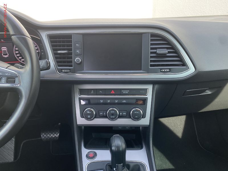 Seat Leon (2019) 1.5 TSi, Xcellence, DSG - fotka 12 z 18