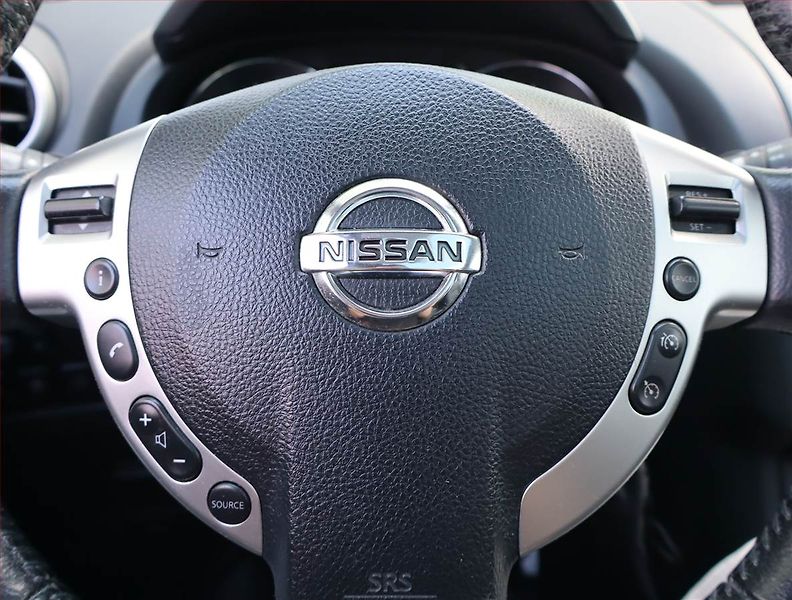 Nissan Qashqai (2012) 1.6 dCi, Navi, Tempomat - fotka 17 z 18