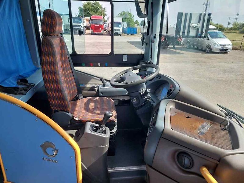 Irisbus SFR 162 nízkopodlažní - fotka 26 z 53