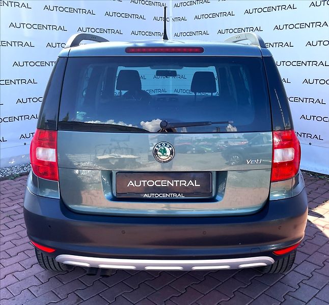 Škoda Yeti 1,4 TSi,90kW,STK 3/28,po serv. - fotka 5 z 21