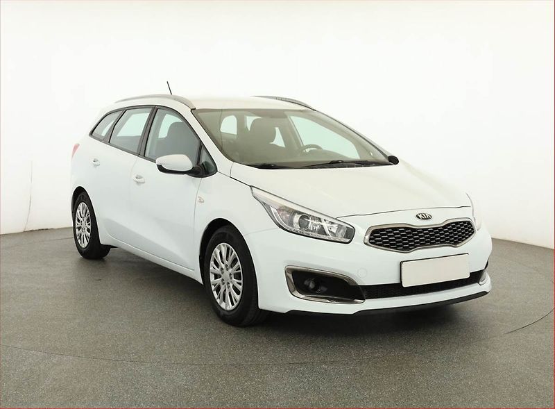 Kia Ceed (2017) 1.4 CVVT, Serv.kniha, Tempomat - fotografie inzerátu