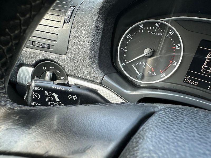 Škoda Octavia (2010) 1.4Tsi 90kw - fotka 16 z 28