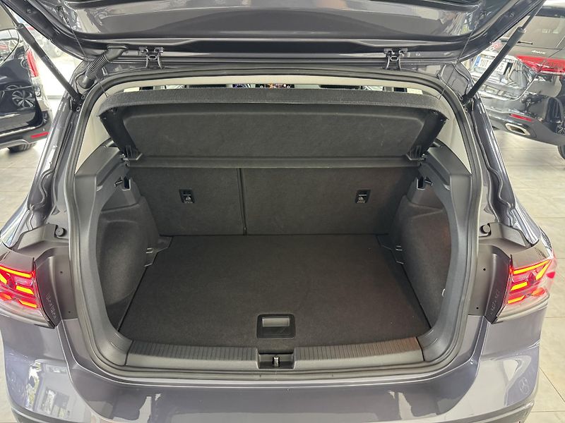 Volkswagen T-Cross (2025) 1,0TSi DSG REZERVACE - fotka 18 z 32