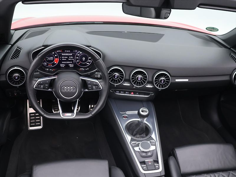 Audi TT 1,8 TSI 132kW S-Line 60'573km - fotka 29 z 37