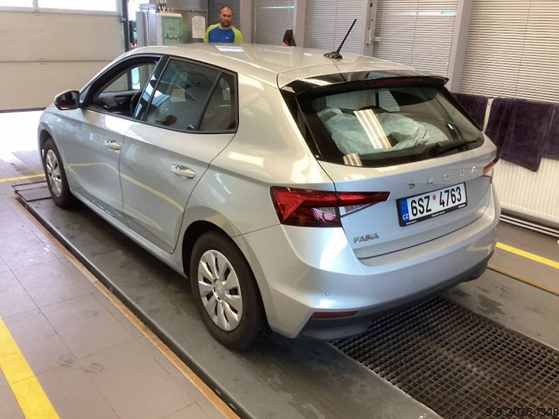 Škoda Fabia Selection 1,0 MPI 59kW MT5/476 - fotka 4 z 8