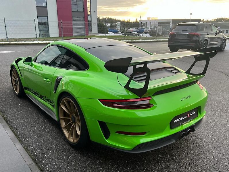 Porsche 911 GT3 RS Weissach bez OPF - fotka 12 z 12