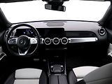 Mercedes-Benz GLB 2.0 200d 110kW AMG Line FULL L - náhled 28
