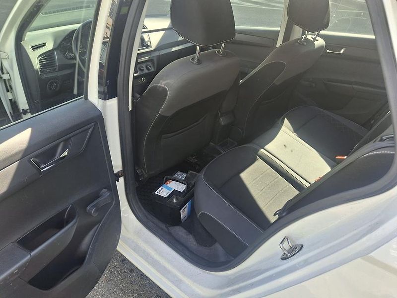 Škoda Fabia III kombi 1,0 TSi 2BK0218 - fotka 10 z 18