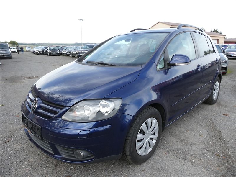 Volkswagen Golf Plus 1,4 TSi 90kW serviska - fotka 3 z 37