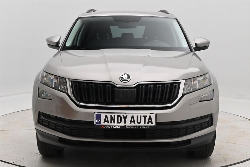 Škoda Kodiaq 2,0 TDI 110 kW DSG 4x4 Ambitio - fotka 2 z 31