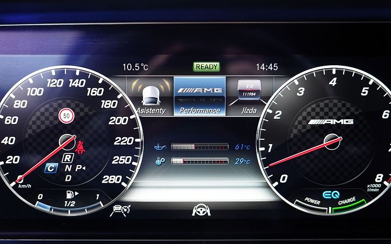 Mercedes-Benz Třídy E E 53 AMG 4Matic+/440PS - fotka 31 z 48