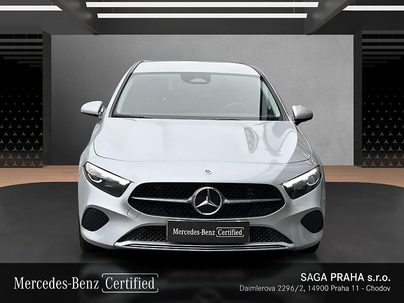 Mercedes-Benz Třídy A A-Třída 200 Progressive Line - fotka 2 z 21