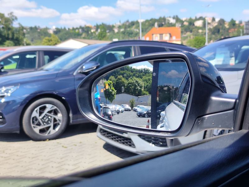 Kia Pro_Ceed 1.6 T-GDi/150kW GT DCT - fotka 17 z 39