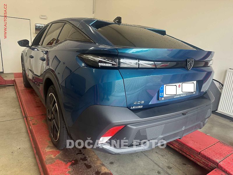 Peugeot 408 (2024) 1.2 PT, 1.maj,ČR, AT, LED - fotka 2 z 3